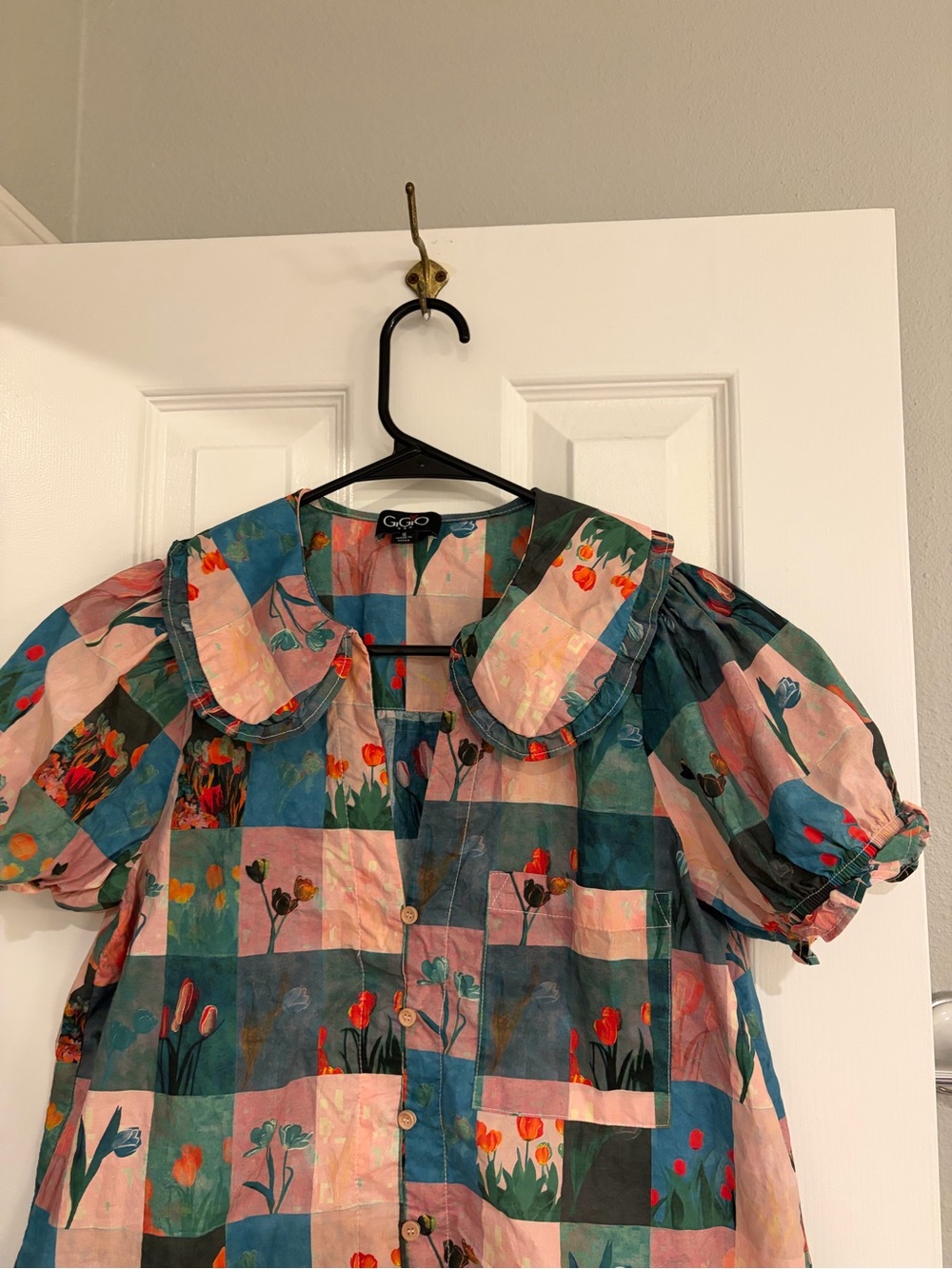 Gigio USA Garden Window Top Small Peter Pan Collar Floral Puff Sleeve - Picture 3 of 7